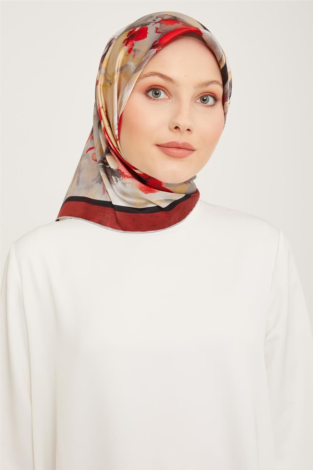 Armine Sura İpek Eşarp 23Ka9018 51