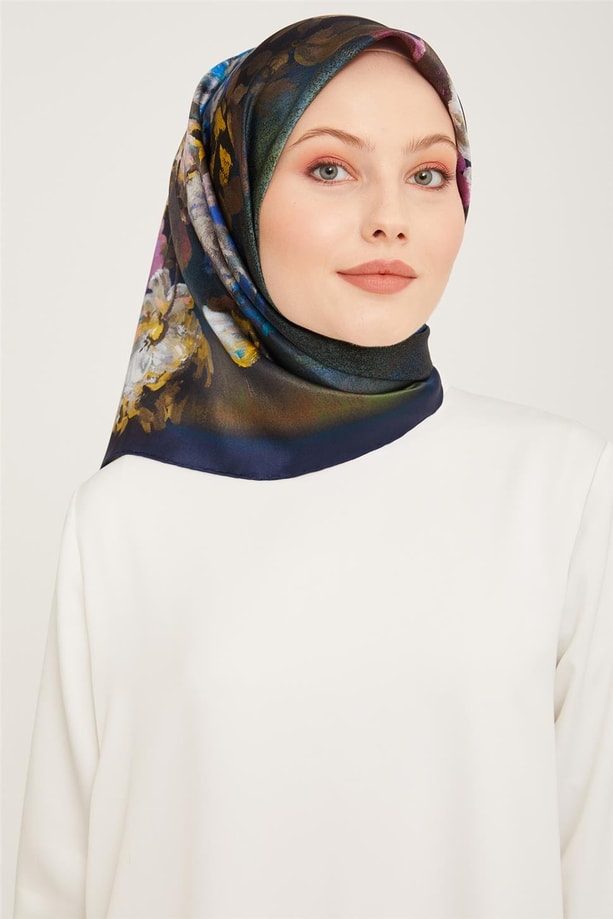 Armine Sura İpek Eşarp 23Ka9025 31