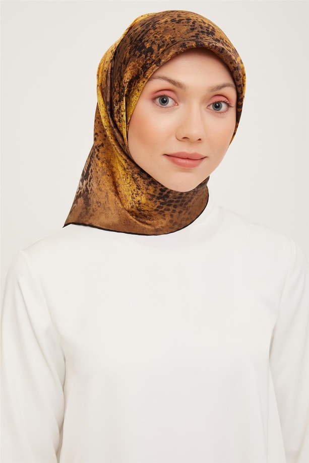 Armine Sura İpek Eşarp 23Ka9032 31