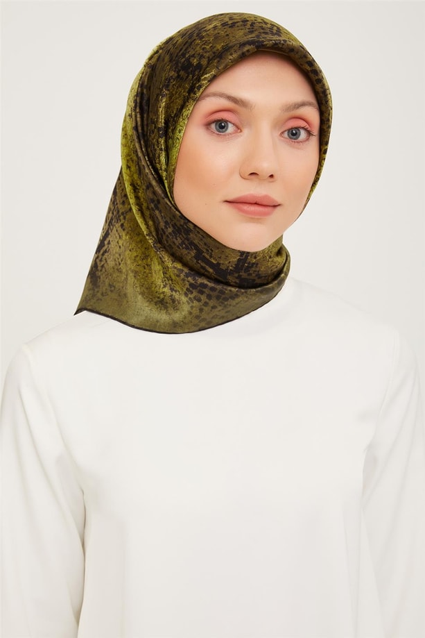 Armine Sura İpek Eşarp 23Ka9032 33