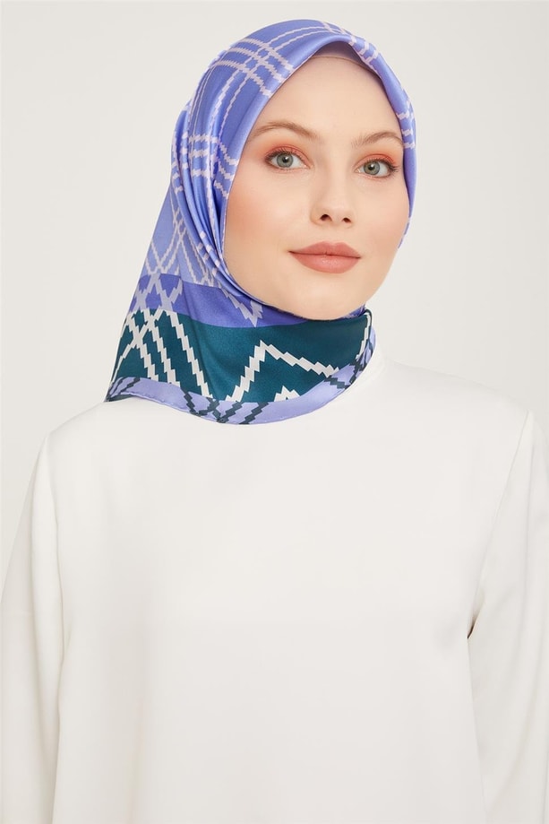 Armine Sura İpek Eşarp 23Ka9040 8 55