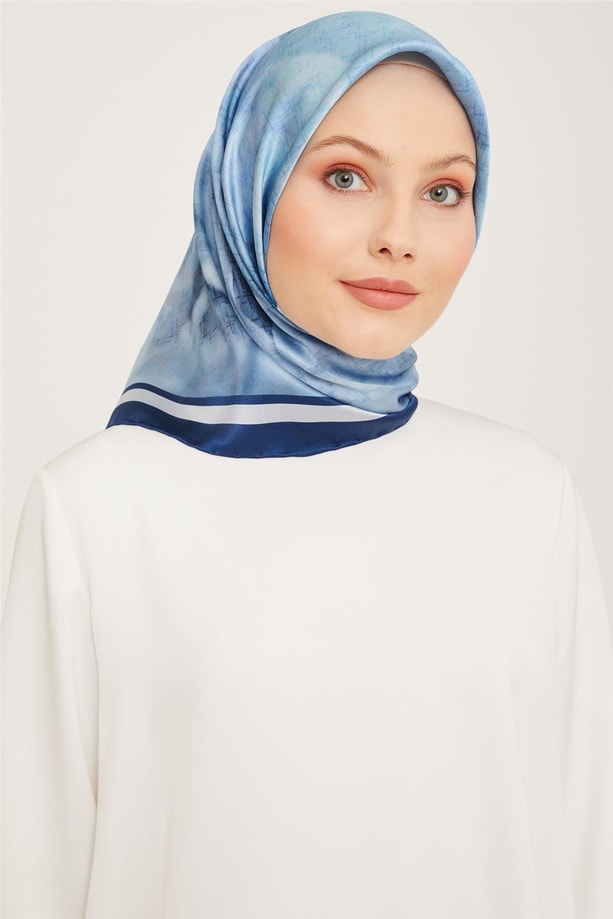Armine Sura İpek Eşarp 23Ya8906 05