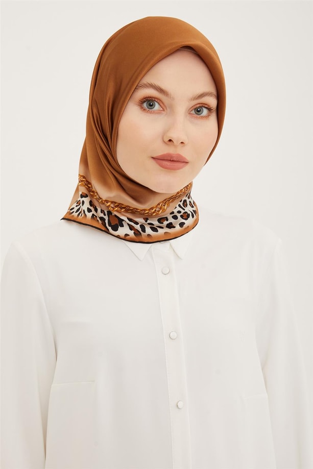 Armine Sura İpek Eşarp 23Ya8912 32