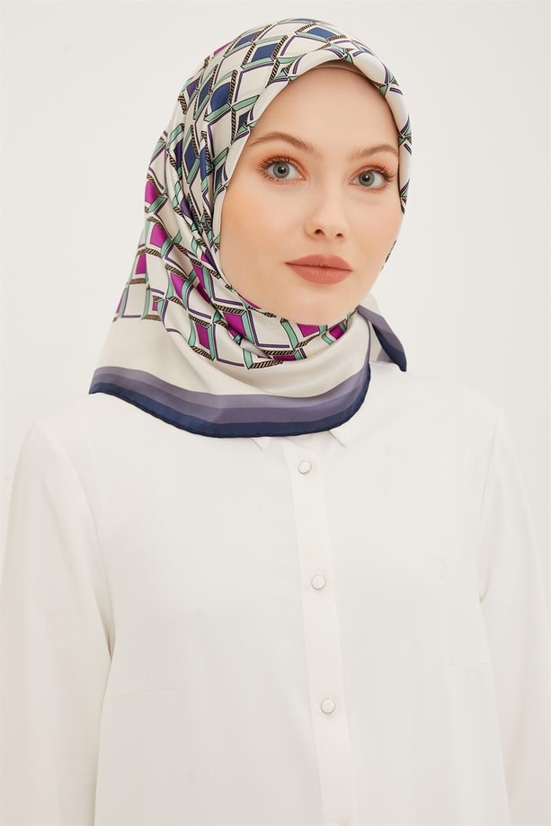 Armine Sura İpek Eşarp 23Ya8913 31