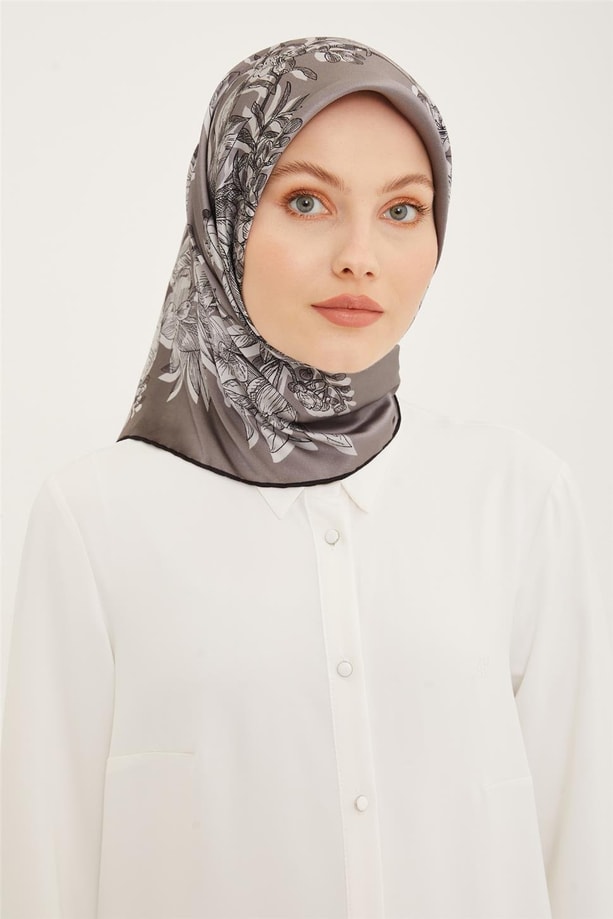 Armine Sura İpek Eşarp 23Ya8938 50