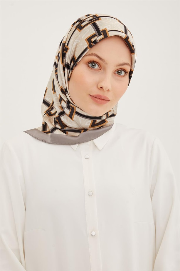 Armine Sura İpek Eşarp 23Ya8940 08