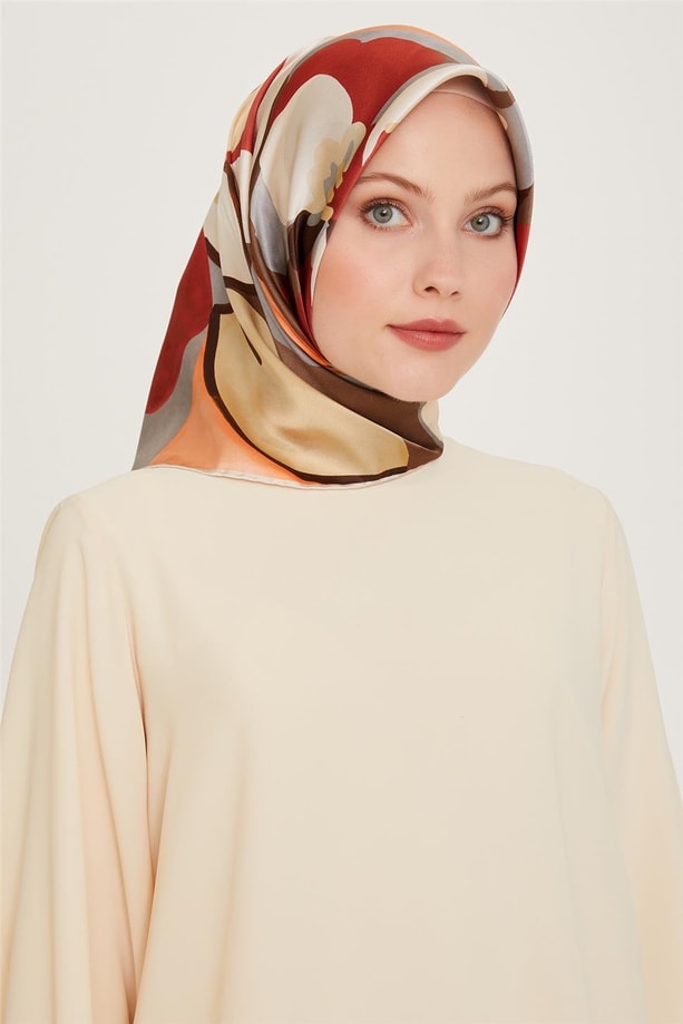 Armine Çiçek Desenli Sura Saf İpek Eşarp 9200D 50 03