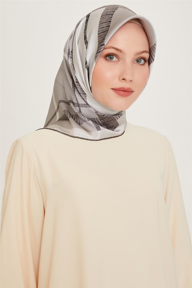 Armine Geometrik Desenli Twill Saf İpek Eşarp 9206D 05