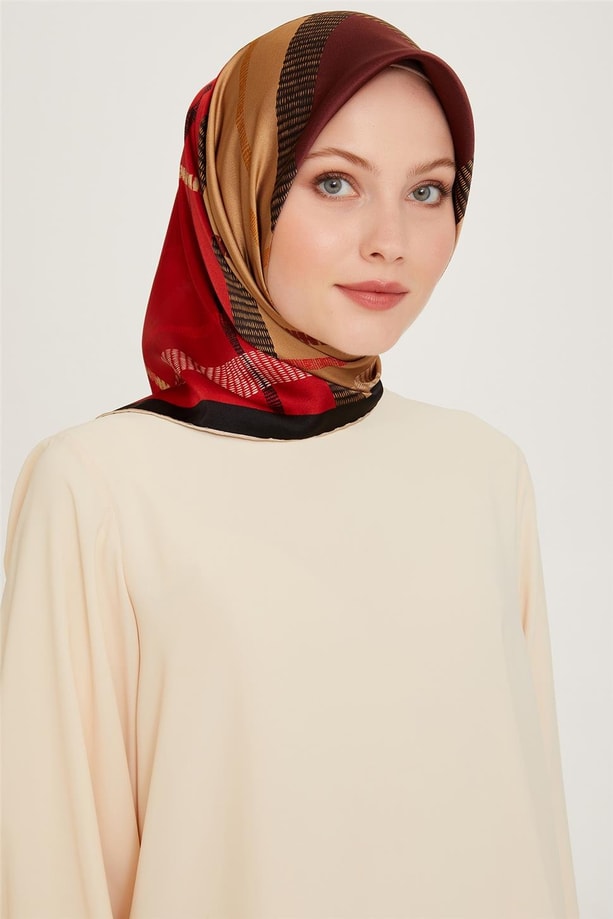 Armine Geometrik Desenli Twill Saf İpek Eşarp 9206D 31