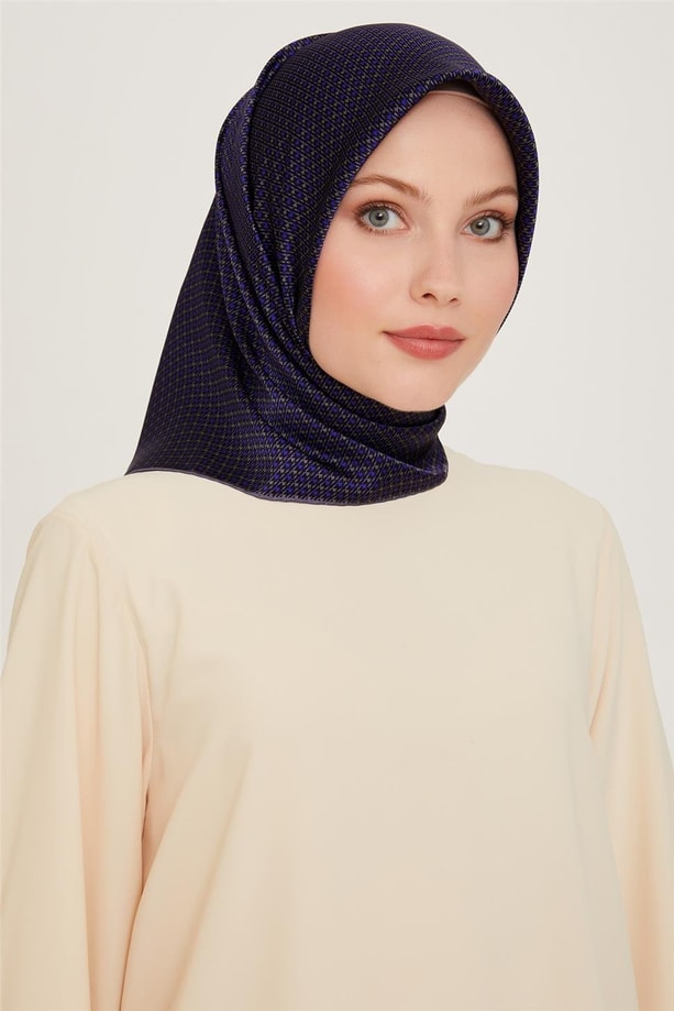 Armine Klasik Desenli Sura Saf İpek Eşarp 9210D 34