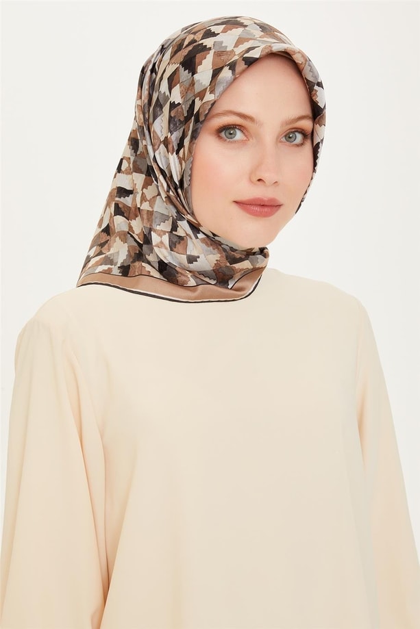 Armine Geometrik Desenli Twill Saf İpek Eşarp 9214D 85 82