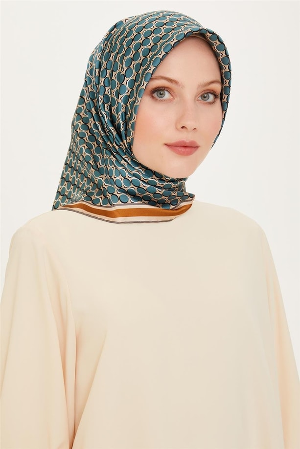 Armine Geometrik Desenli Sura Saf İpek Eşarp 9226D 81 35
