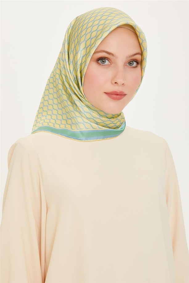 Armine Geometrik Desenli Sura Saf İpek Eşarp 9226D 81 55