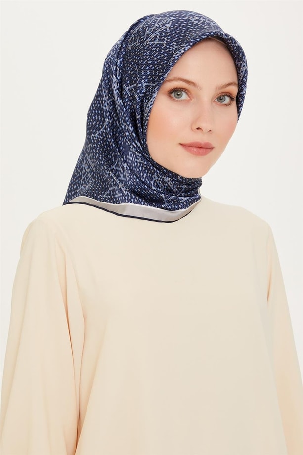 Armine Twill Saf İpek Eşarp 9228D 82