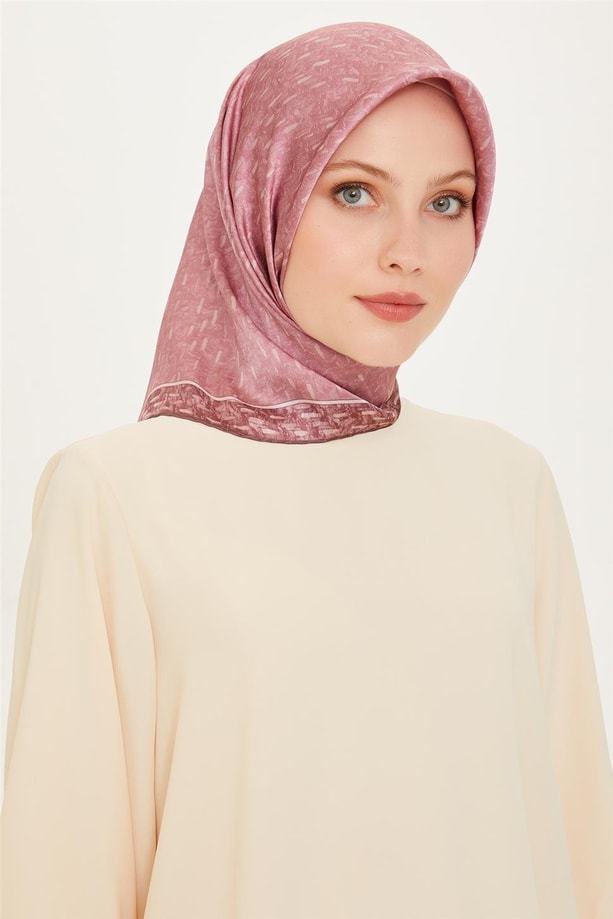 Armine Klasik Desenli Twill Saf İpek Eşarp 9230D 31