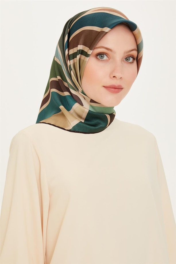 Armine Geometrik Desenli Twill Saf İpek Eşarp 9232D 33