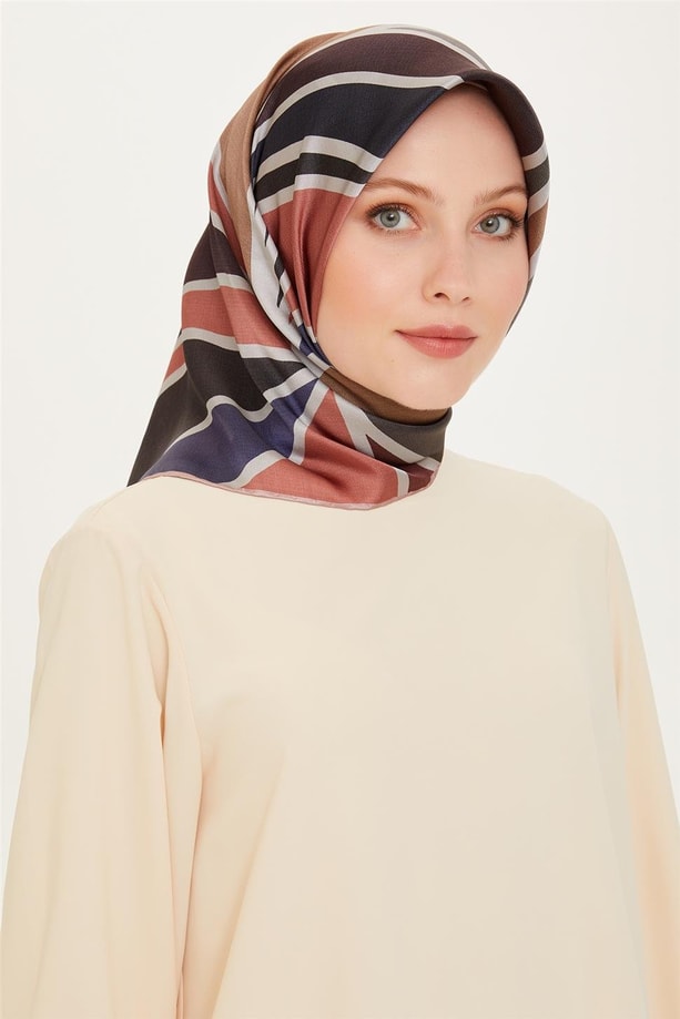 Armine Geometrik Desenli Twill Saf İpek Eşarp 9232D 85