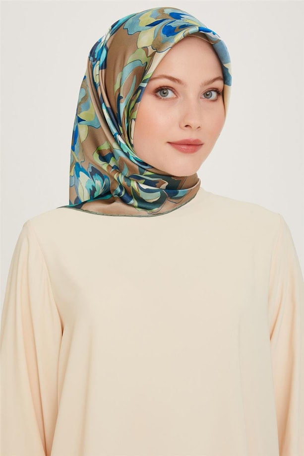 Armine Çiçek Desenli Sura Saf İpek Eşarp 9234D 01 36