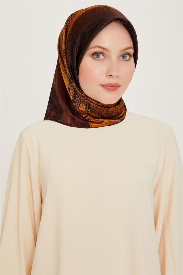 Armine Soyut Desenli Sura Saf İpek Eşarp 9236D 50
