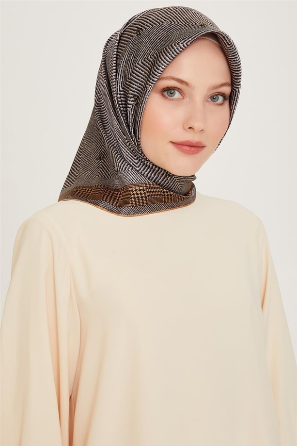 Armine Klasik Desenli Sura Saf İpek Eşarp 9252D 03