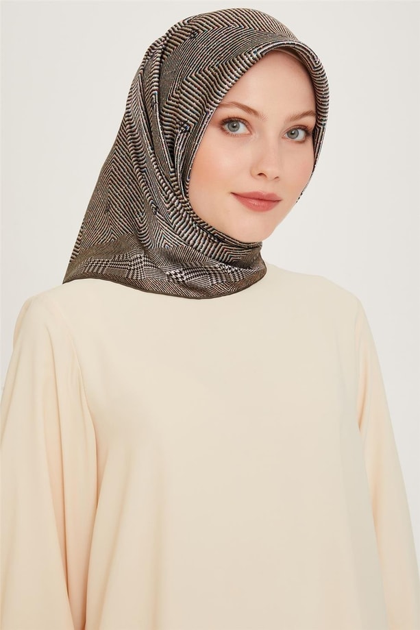 Armine Klasik Desenli Sura Saf İpek Eşarp 9252D 84