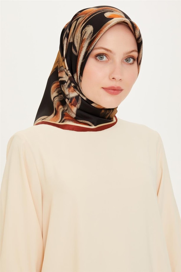 Armine Obje Desenli Sura Saf İpek Eşarp 9253D 37 34