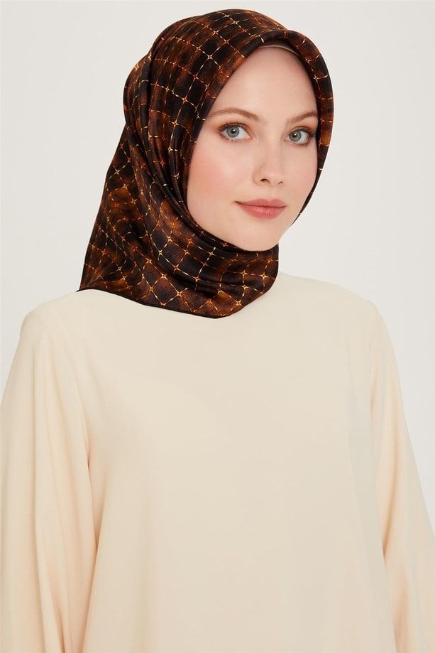 Armine Soyut Desenli Sura Saf İpek Eşarp 9259D 04