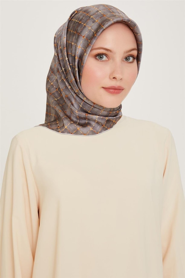 Armine Soyut Desenli Sura Saf İpek Eşarp 9259D 83