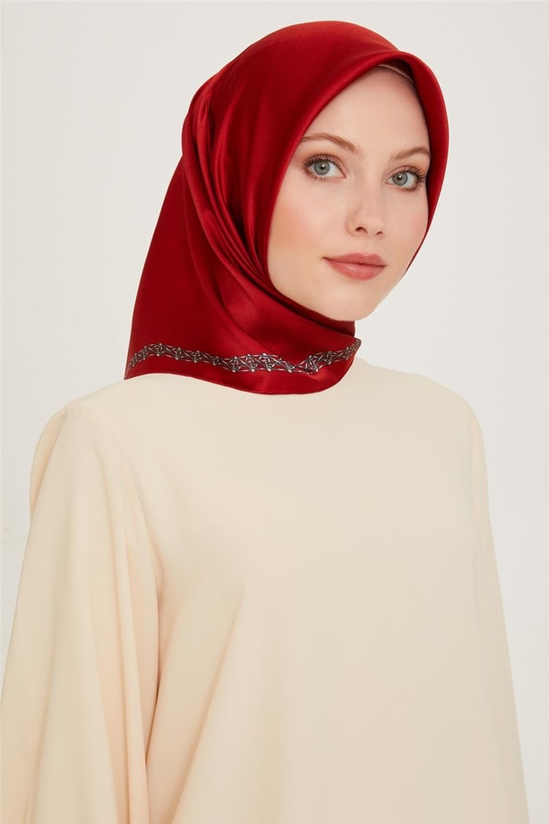 Armine Klasik Desenli Sura Saf İpek Eşarp 9260D 03 54
