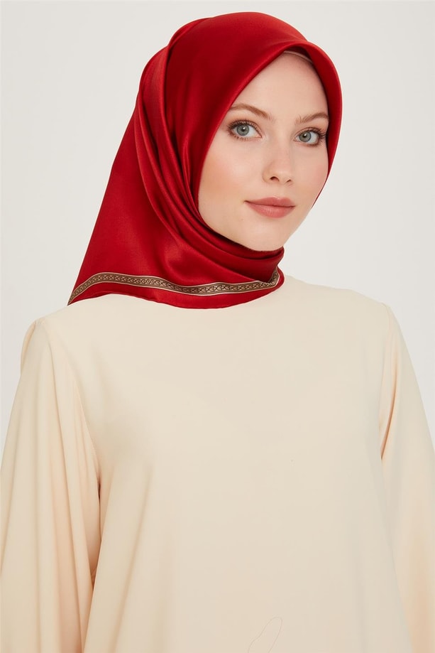 Armine Klasik Desenli Sura Saf İpek Eşarp 9261D 07 35