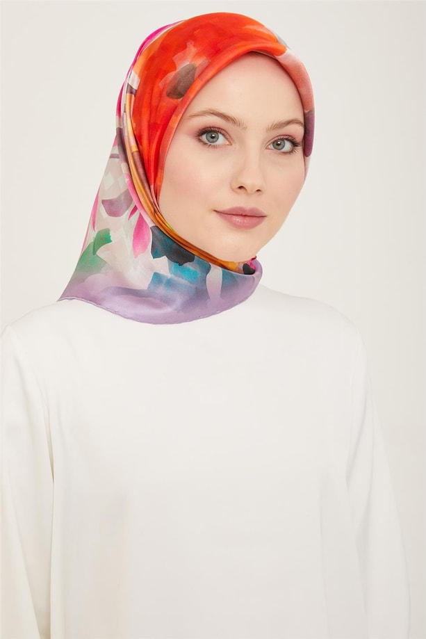 Armine Çiçek Desenli Twill İpek Eşarp 24Ya9103 81 51