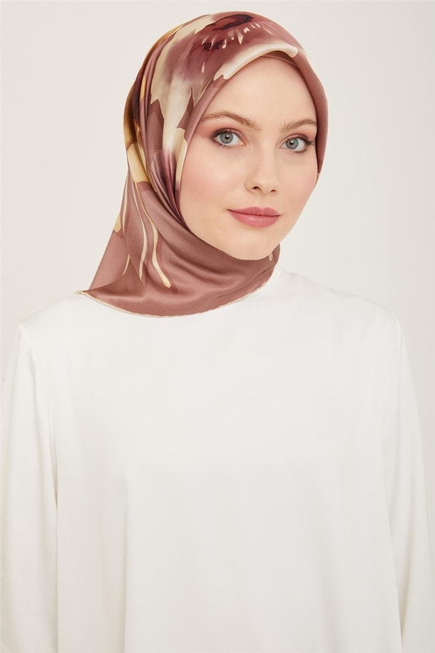 Armine Çiçek Desenli Twill İpek Eşarp 24Ya9105 32 03