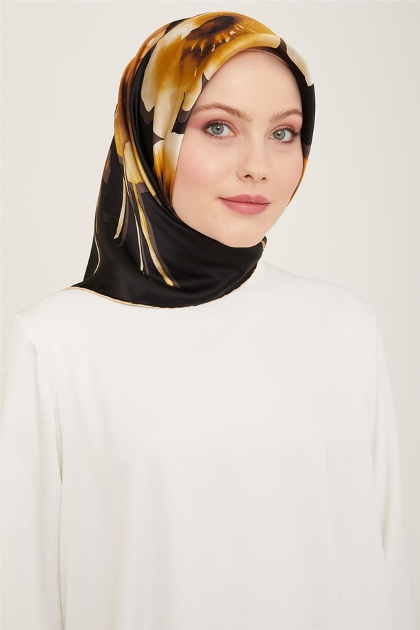 Armine Çiçek Desenli Twill İpek Eşarp 24Ya9105 32 36