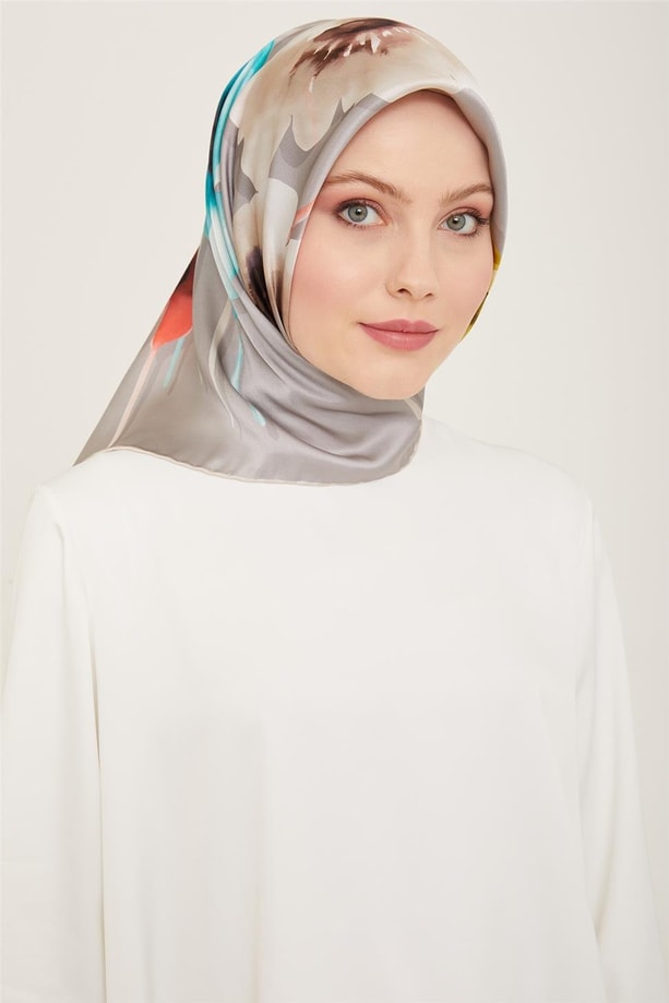 Armine Çiçek Desenli Twill İpek Eşarp 24Ya9105 32 82