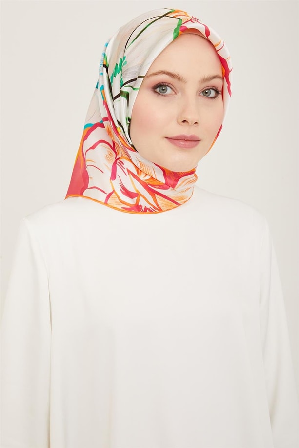 Armine Çiçek Desenli Twill İpek Eşarp 24Ya9110 5 54