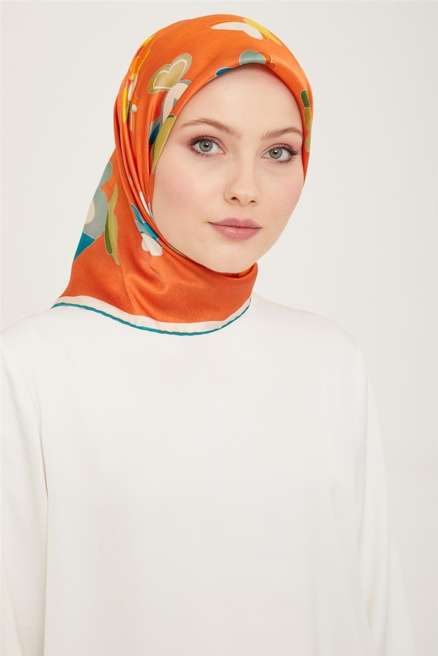 Armine Geometrik Desenli Sura İpek Eşarp 24Ya9147 36 02