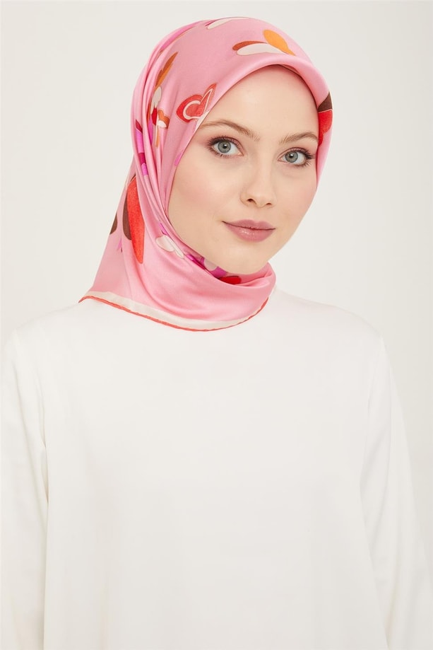Armine Geometrik Desenli Sura İpek Eşarp 24Ya9147 36 04