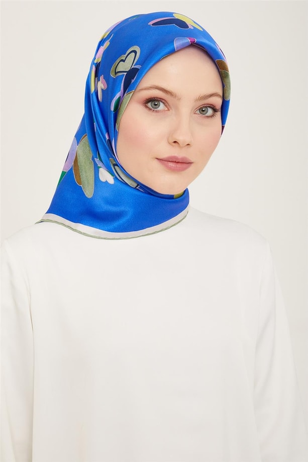 Armine Geometrik Desenli Sura İpek Eşarp 24Ya9147 36 81
