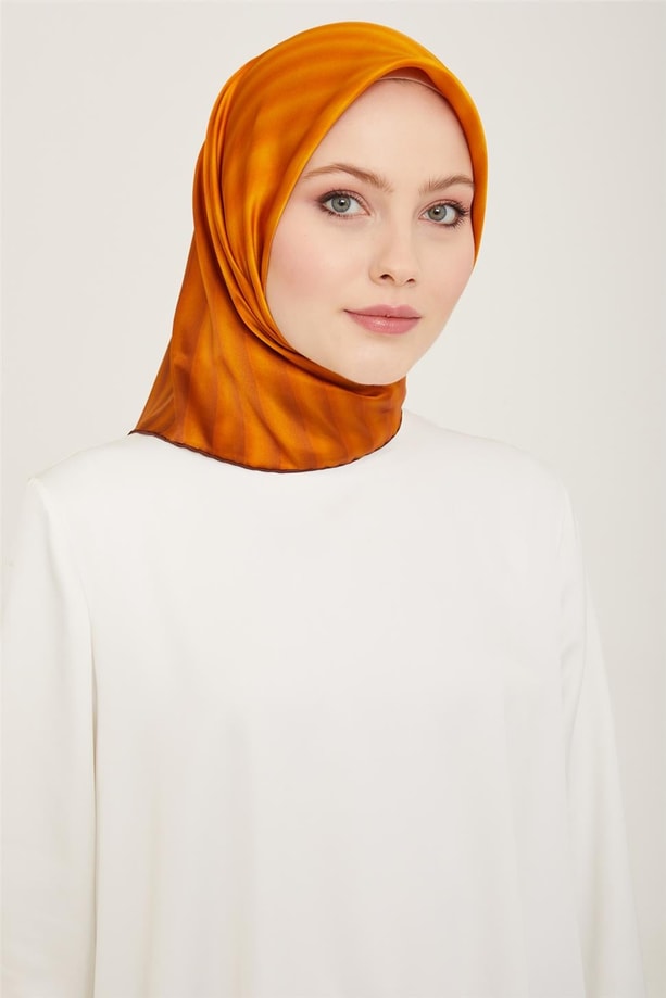 Armine Sura İpek Eşarp 24Ya9150 09