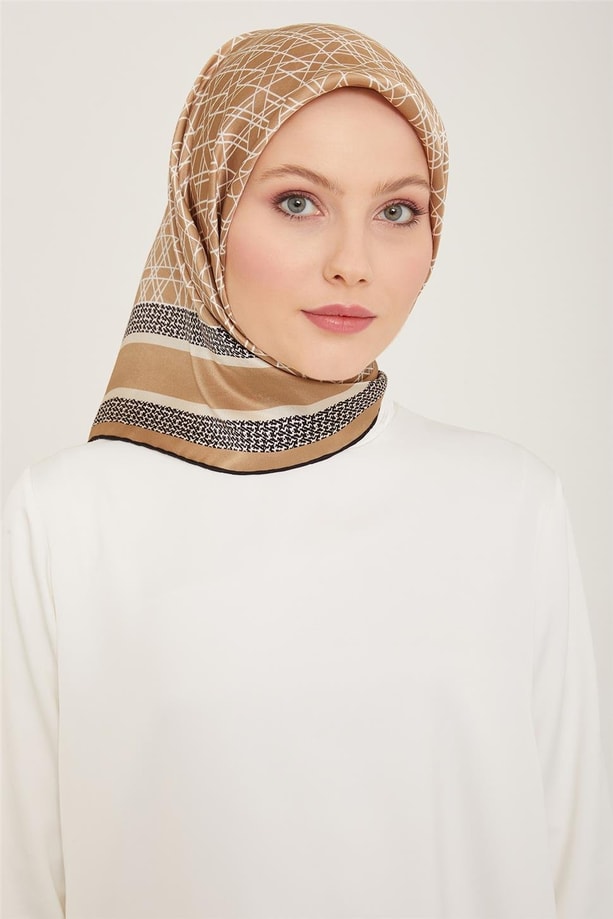 Armine Klasik Desenli Sura İpek Eşarp 24Ya9168 89 34