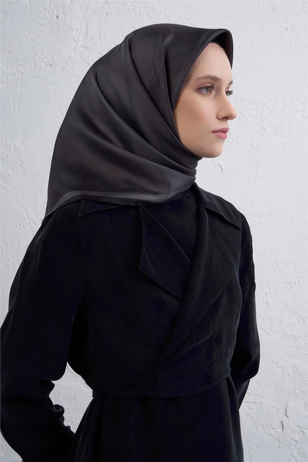 Armine Geometrik Desenli Saf İpek Twill Eşarp 9402D 54