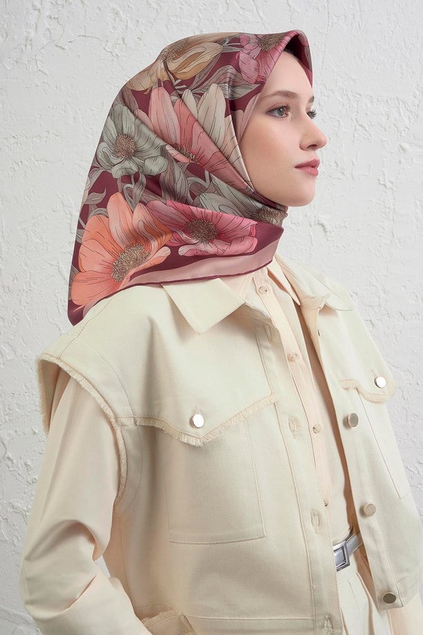Armine Çiçek Desenli Saf İpek Twill Eşarp 9403D 02