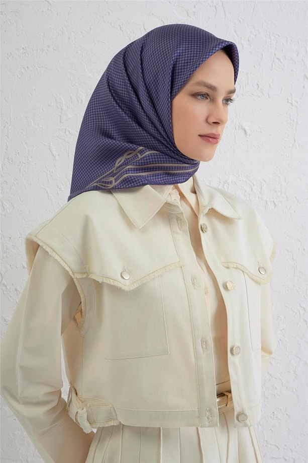 Armine Klasik Desenli Saf İpek Twill Eşarp 9404D 09