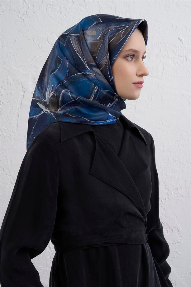 Armine Çiçek Desenli Saf İpek Twill Eşarp 9406D 83