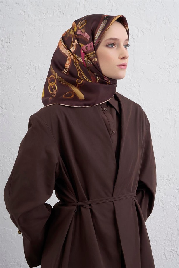 Armine Obje Desenli Saf İpek Twill Eşarp 9422D 02