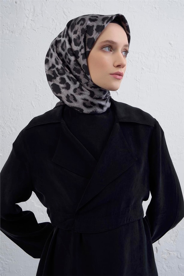 Armine Klasik Desenli Saf İpek Twill Eşarp 9425D 51