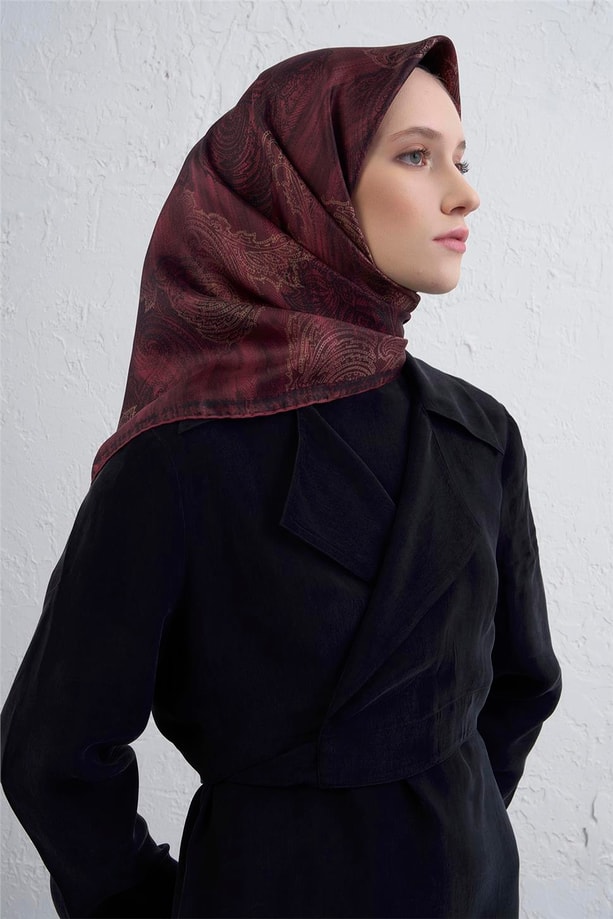 Armine Klasik Desenli Saf İpek Twill Eşarp 9428D 03