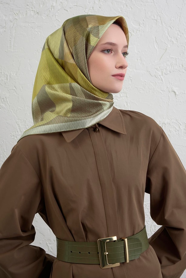 Armine Monogram Desenli Saf İpek Twill Eşarp 9429D 34