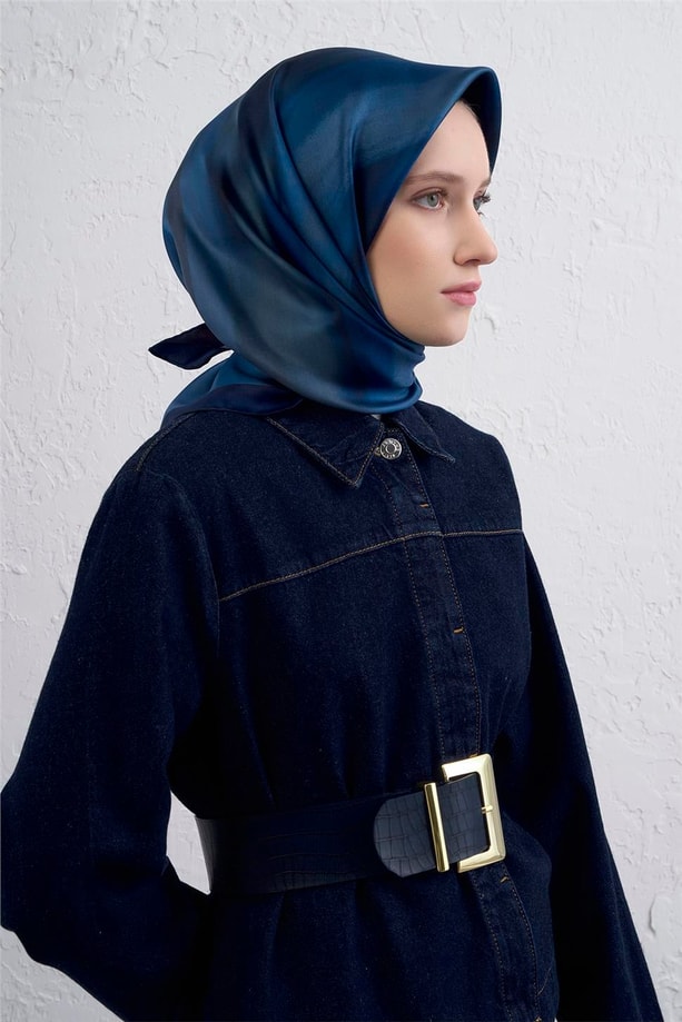 Armine Soyut Desenli Saf İpek Twill Eşarp 9436D 81