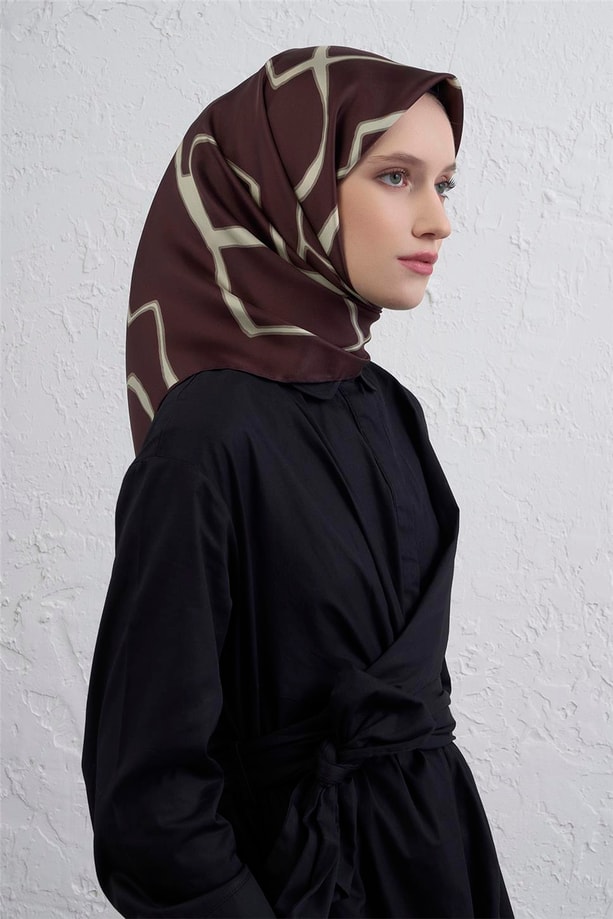 Armine Geometrik Desenli Saf İpek Twill Eşarp 9441D 04